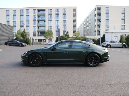 2026 Porsche Taycan - photo 3
