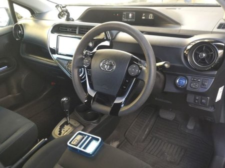 2021 Toyota Aqua - photo 3
