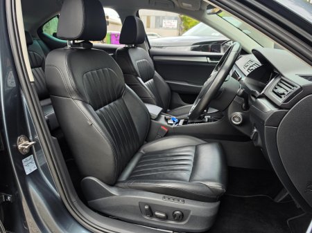 2019 Skoda Superb - photo 11