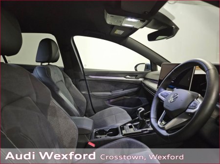 2024 Volkswagen Golf - photo 20