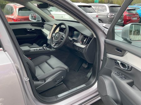 2025 Volvo XC90 - photo 11