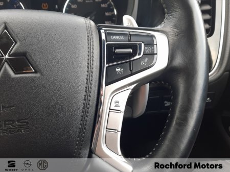 2020 Mitsubishi Outlander - photo 21