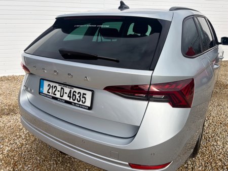 2021 Skoda Octavia - photo 12