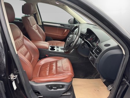 2018 Volkswagen Touareg - photo 9