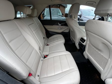 2020 Mercedes-Benz GLE - photo 23