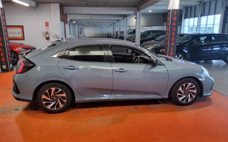 2018 Honda Civic - photo 9