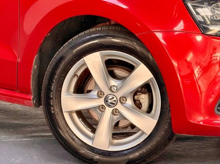 2015 Volkswagen Polo - photo 16