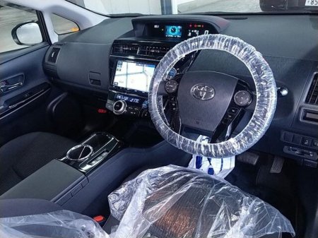 2017 Toyota Prius - photo 3