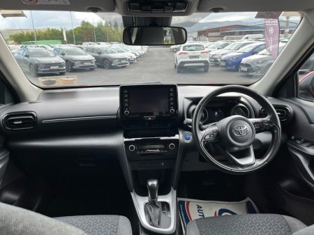 2024 Toyota Yaris Cross - photo 8