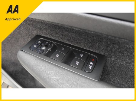 2023 Volvo XC40 - photo 45
