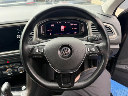 2021 Volkswagen T-Roc - photo 19