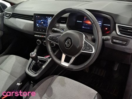 2024 Renault Clio - photo 15
