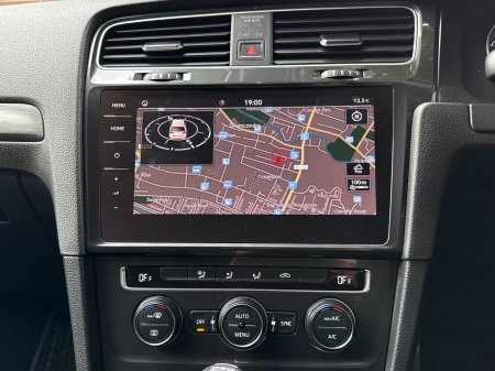 2018 Volkswagen Golf - photo 16