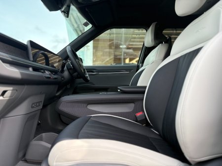 2026 Kia EV9 - photo 2
