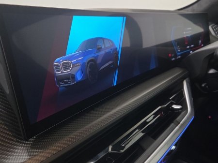 2025 BMW XM - photo 8