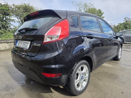 2016 Ford Fiesta - photo 6