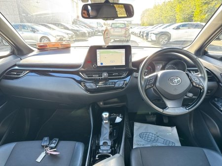 2022 Toyota C-HR - photo 8
