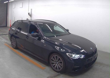 2021 BMW 3-Series - photo 2