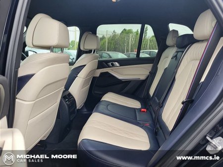 2023 BMW X5 - photo 7