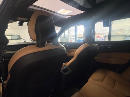 2017 Volvo XC60 - photo 18