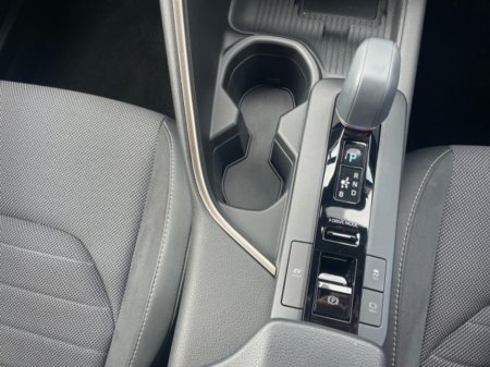 2024 Toyota C-HR - photo 14