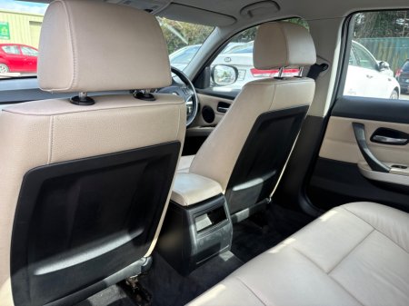 2011 BMW 3-Series - photo 11