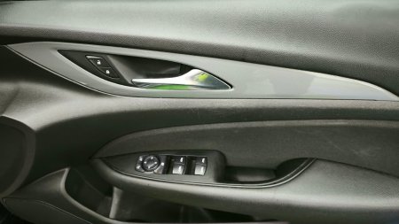 2019 Opel Insignia - photo 25