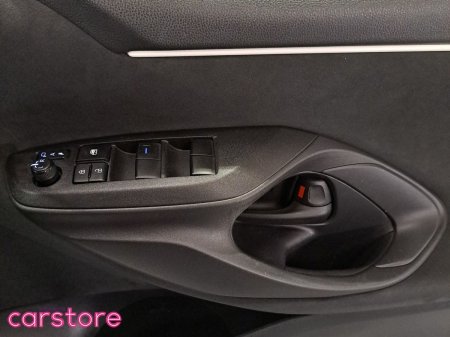 2023 Toyota Yaris - photo 18