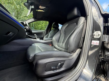 2020 BMW 5-Series - photo 18