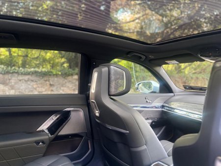 2024 BMW i7 - photo 25