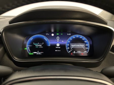 2024 Toyota Corolla - photo 14