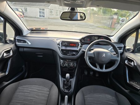 2018 Peugeot 208 - photo 11