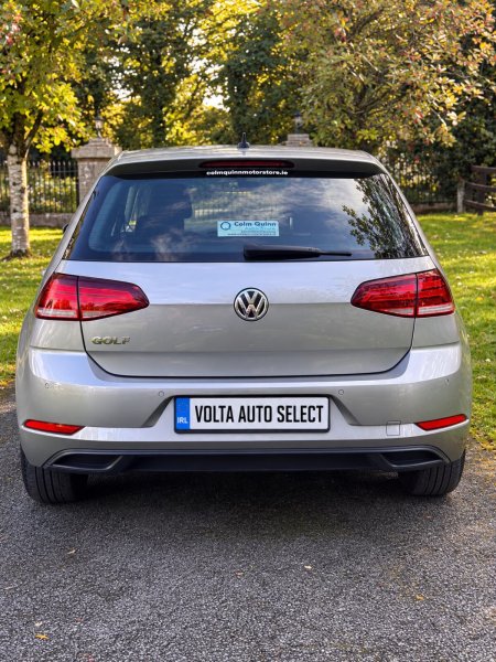 2019 Volkswagen Golf - photo 4
