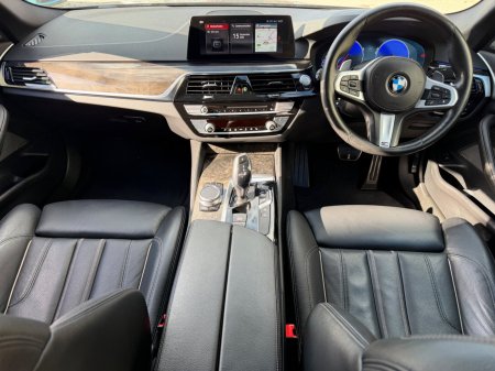 2018 BMW 5-Series - photo 25