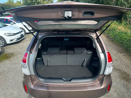 2020 Toyota Prius - photo 14