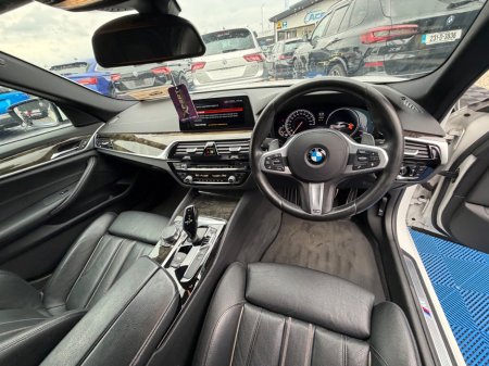 2018 BMW 5-Series - photo 18