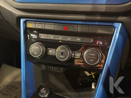 2021 Volkswagen T-Roc - photo 23