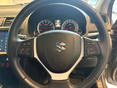 2014 Suzuki Swift - photo 23