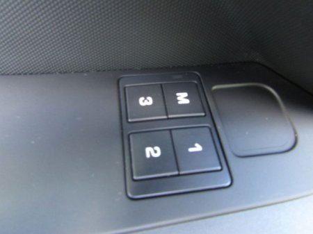 2023 Land Rover Defender - photo 37