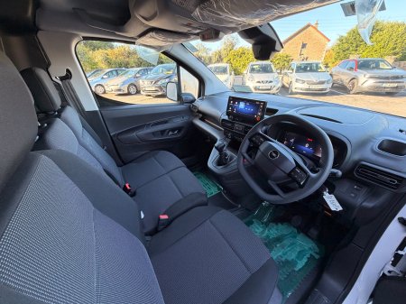 2027 Opel Combo - photo 9