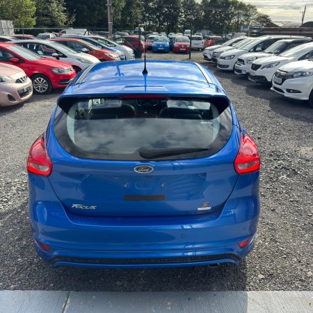 2015 Ford Focus - photo 7
