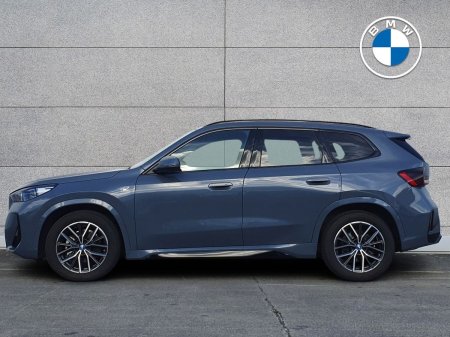 2025 BMW iX1 - photo 3