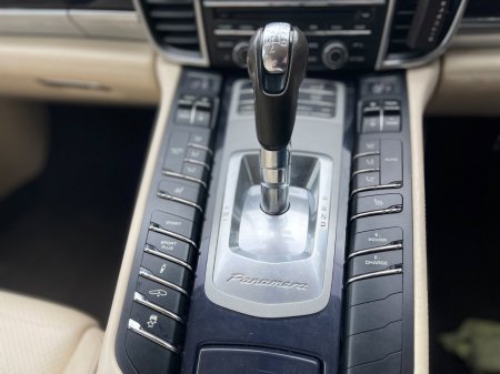 2015 Porsche Panamera - photo 15