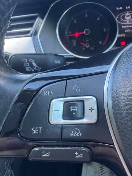2015 Volkswagen Passat - photo 17