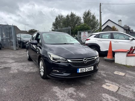 2019 Opel Astra 1.0i Turbo (105PS) S/S 120 YEAR EDITION
