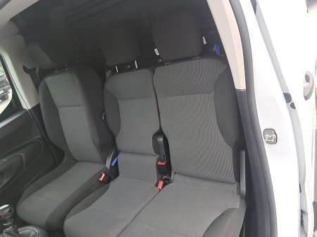2023 Citroen Berlingo - photo 17