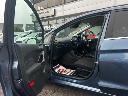 2023 Ford Fiesta - photo 13