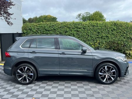 2024 Volkswagen Tiguan - photo 2