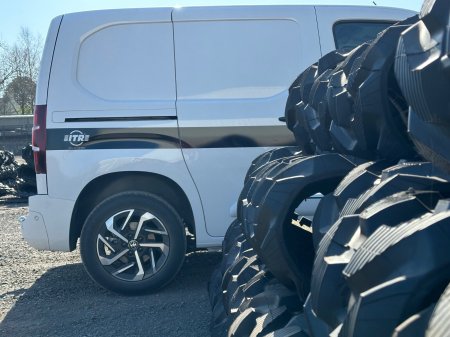 0 CATERPILLAR  - photo 7