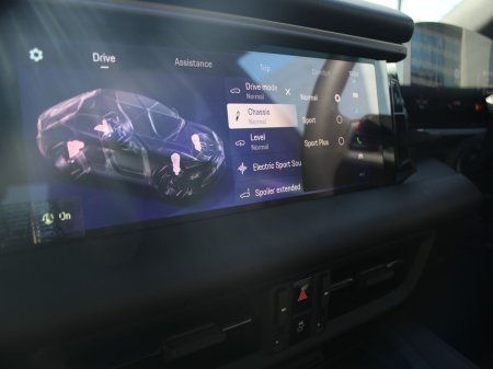 2026 Porsche Macan - photo 16